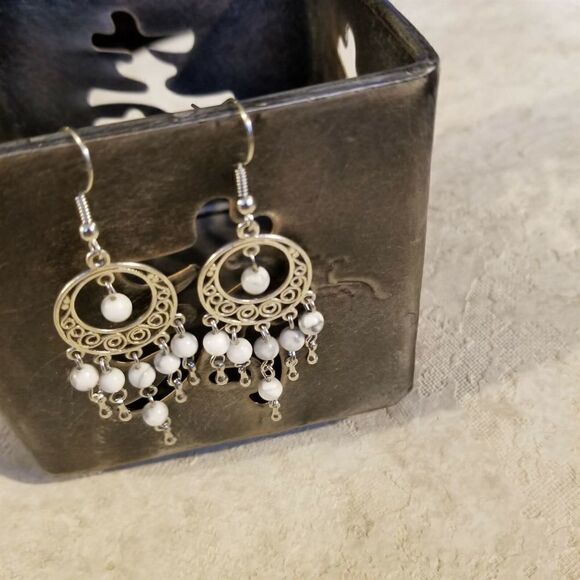 Hand Crafted Natural White Howlite Gemstone Antique Silver Chandelier Earrings - Picture 2 of 5